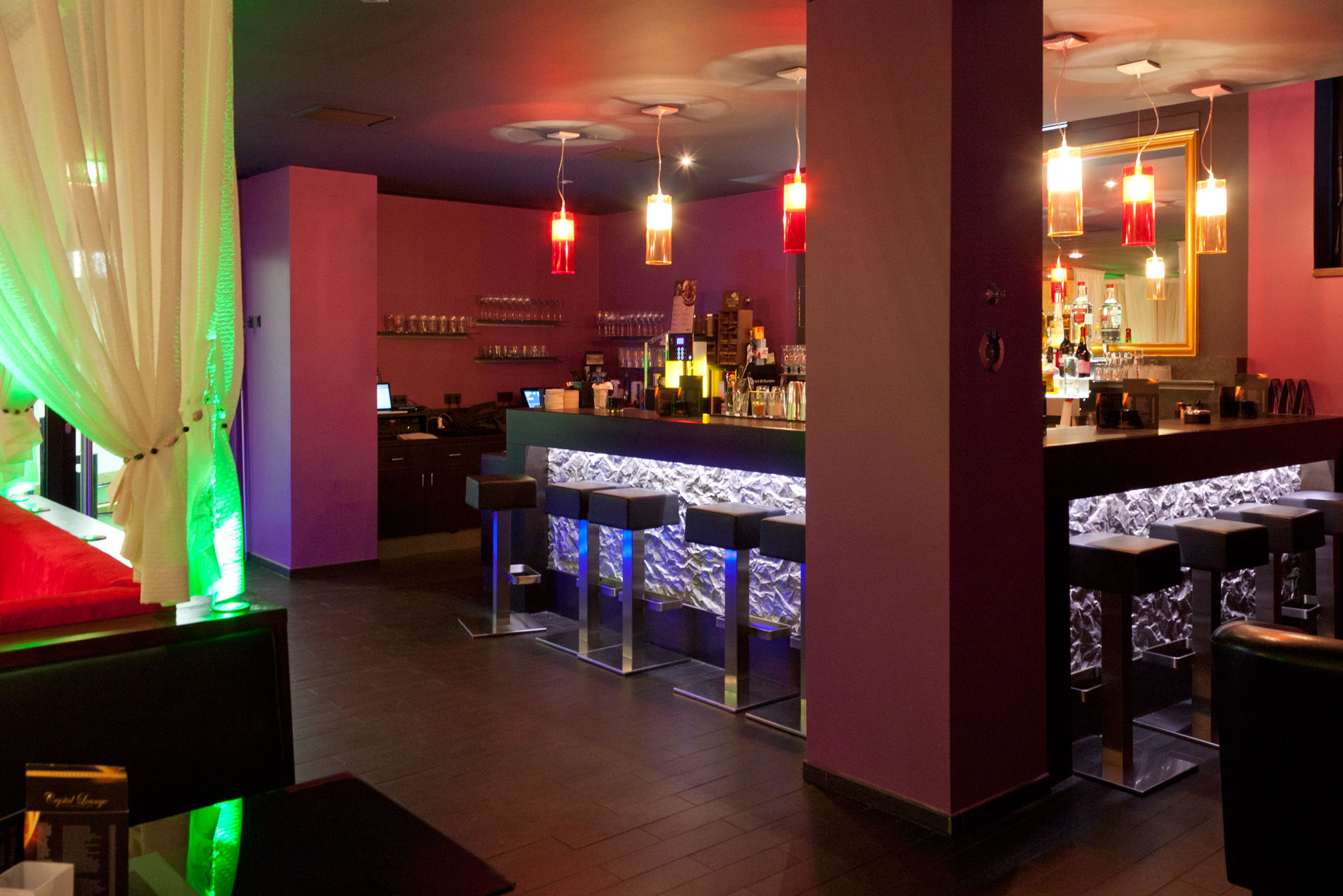 Shisha Bar Crystal Lounge
